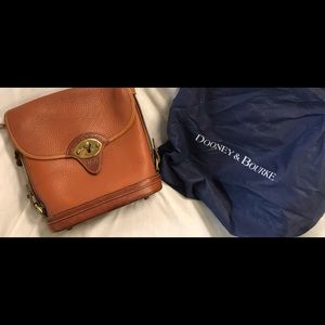 Dooney & Bourke bag